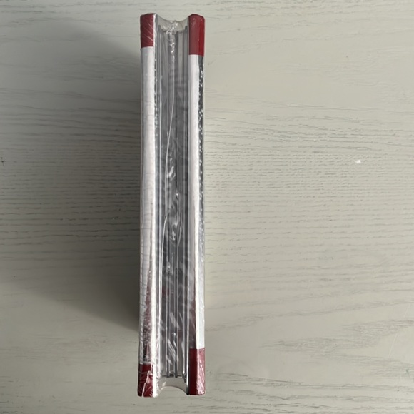 NIB- CHRISTMAS CLASSICS DVD LIMITED KEEPSAKE EDITION Rudolph, Frosty and more - Picture 4 of 5